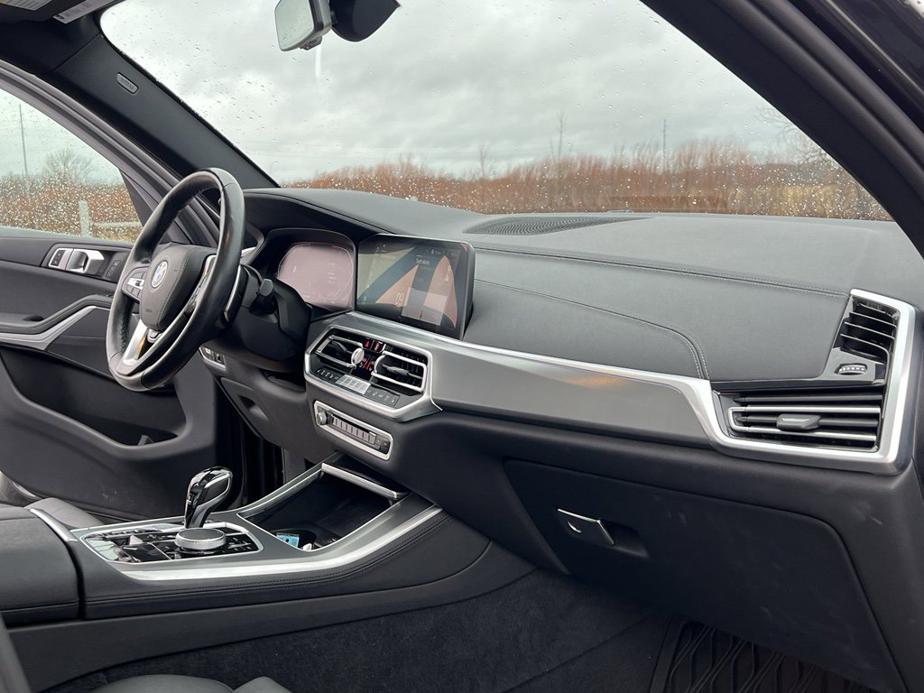 Used 2021 BMW X5 xDrive40i w/ Convenience Package image 28