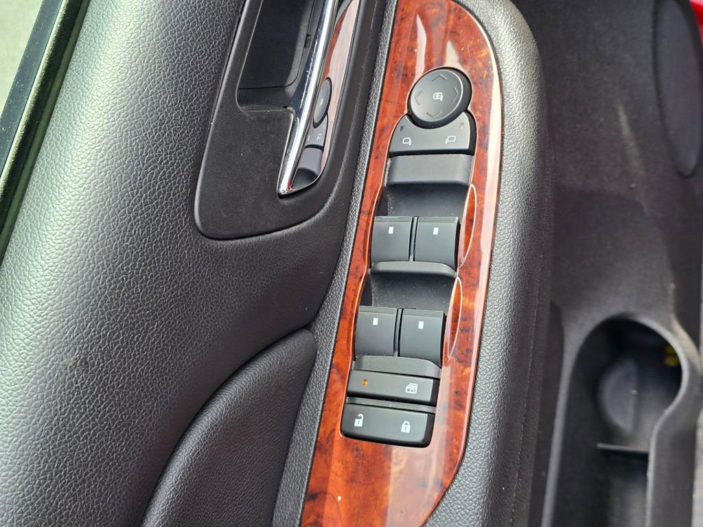 Used 2009 Chevrolet Avalanche LT AWD/4WD image 15
