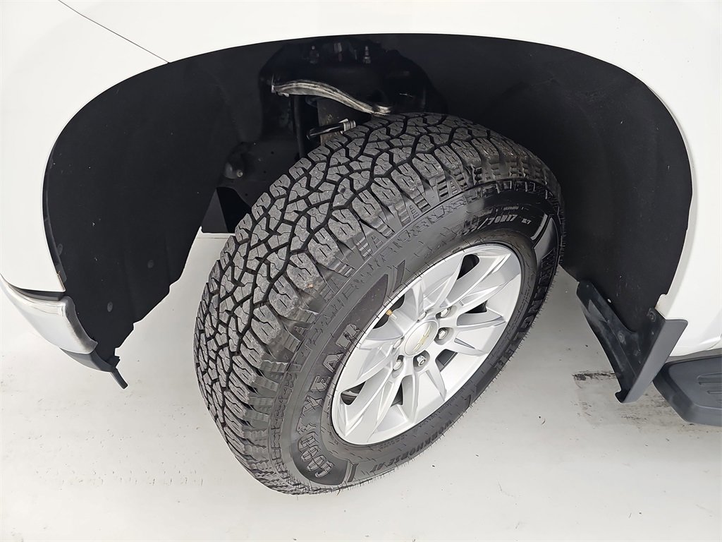 Used 2021 Chevrolet Silverado 1500 LT image 40