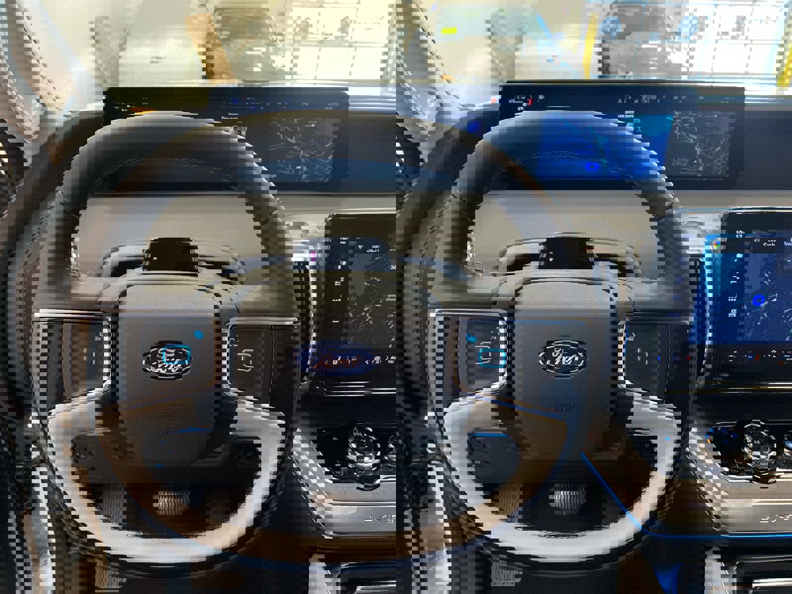 New 2025 Ford Expedition Max Platinum w/ Platinum Ultimate Package image 23