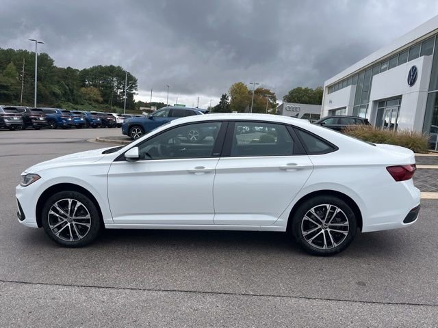 New 2026 Volkswagen Jetta Sport FWD image 3