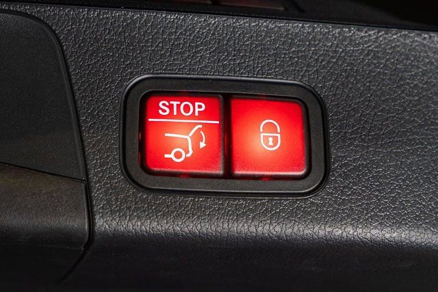 New 2026 Mercedes-Benz GLB 250 4MATIC image 34