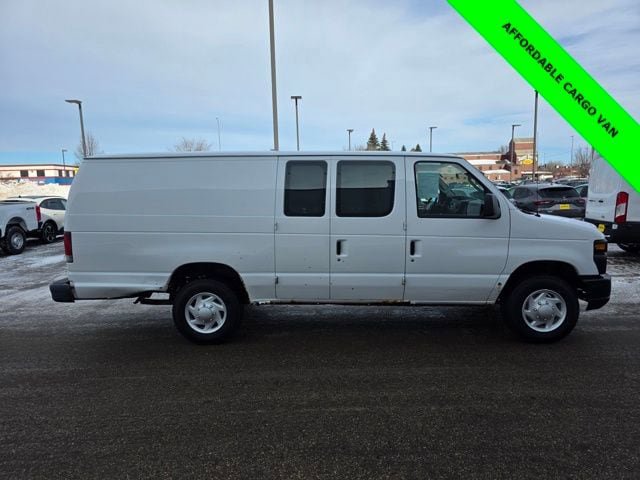 Used 2009 Ford E-150 and Econoline 150 Extended RWD image 6