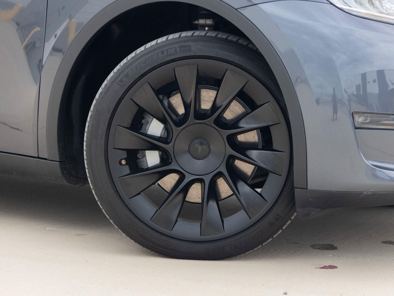 Used 2020 Tesla Model Y Long Range AWD/4WD image 4
