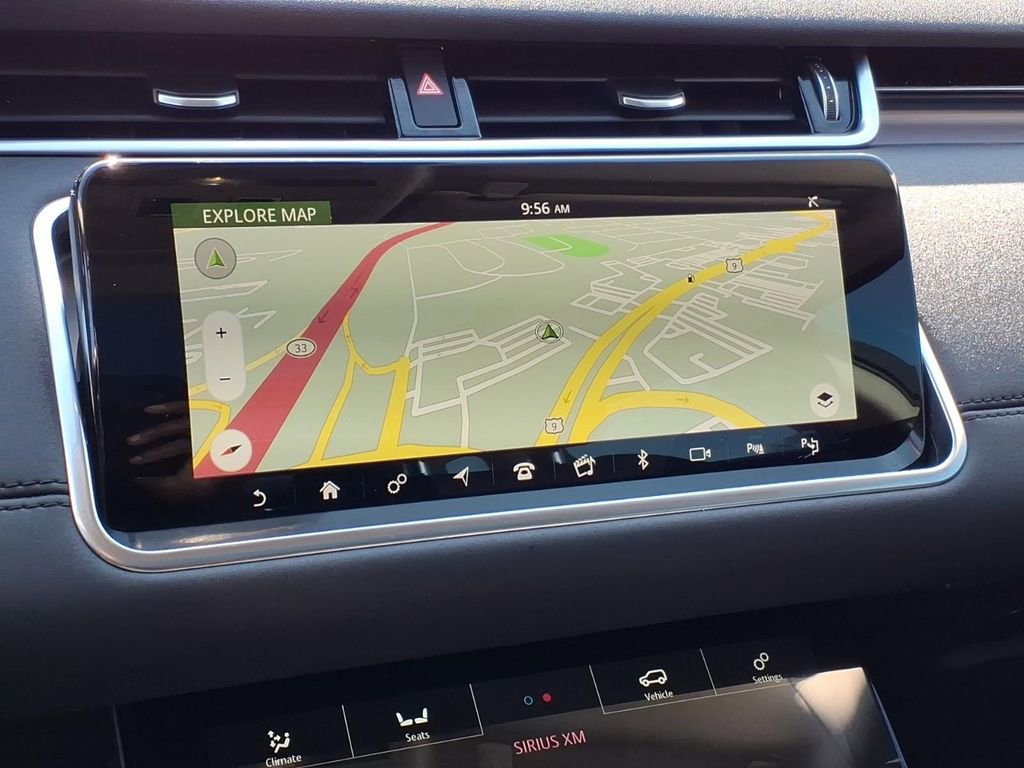 Used 2020 Land Rover Range Rover Evoque SE image 7