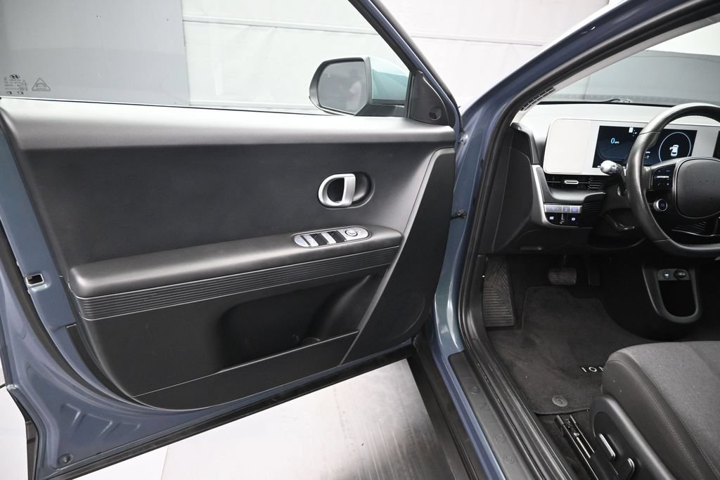 Used 2024 Hyundai Ioniq 5 SEL RWD image 14