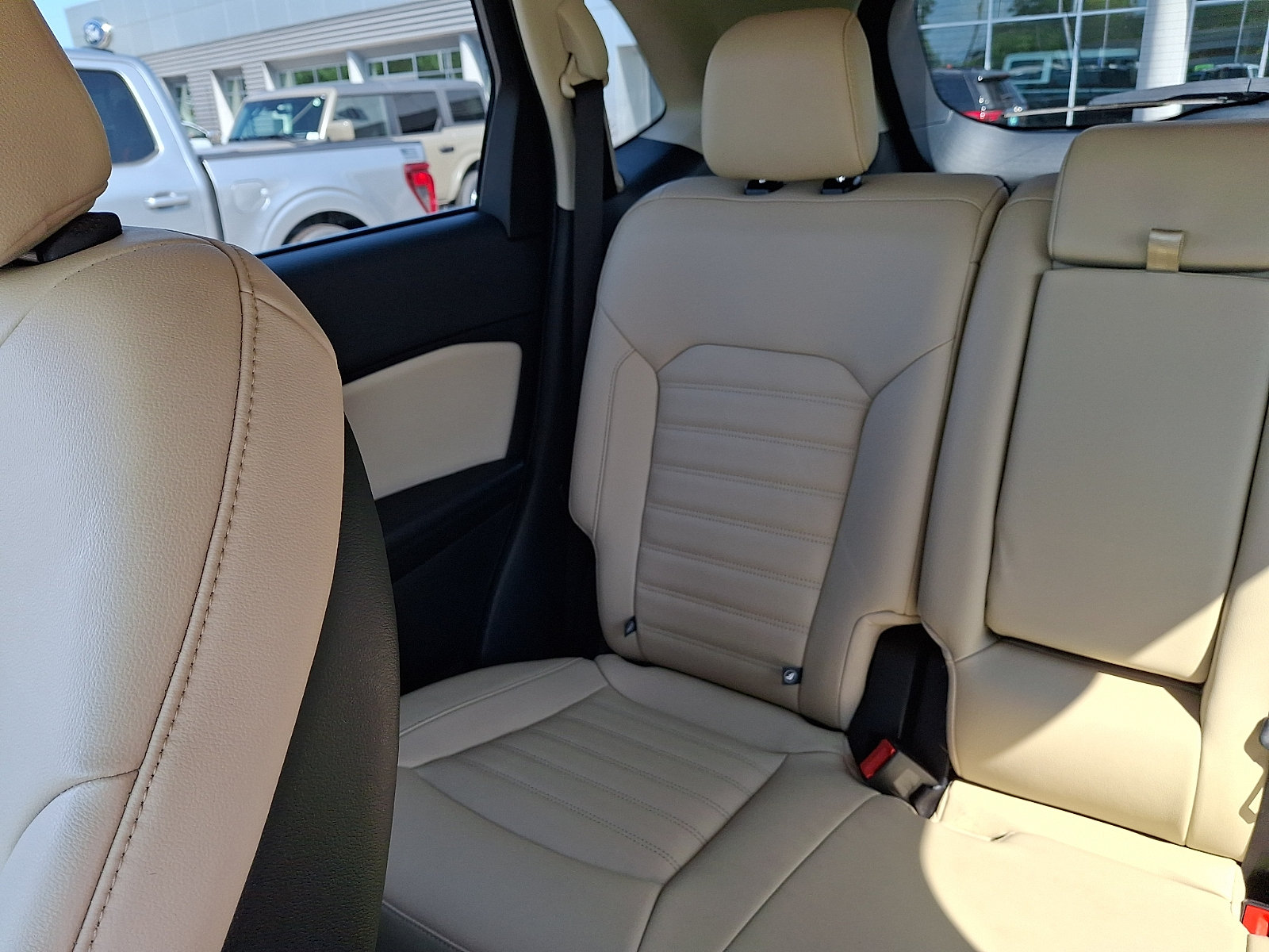 Certified 2020 Ford Edge SEL w/ Convenience Package FWD image 17