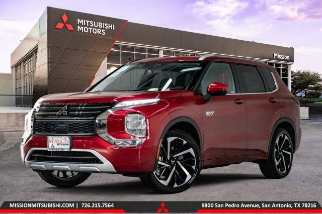 New 2025 Mitsubishi Outlander SEL