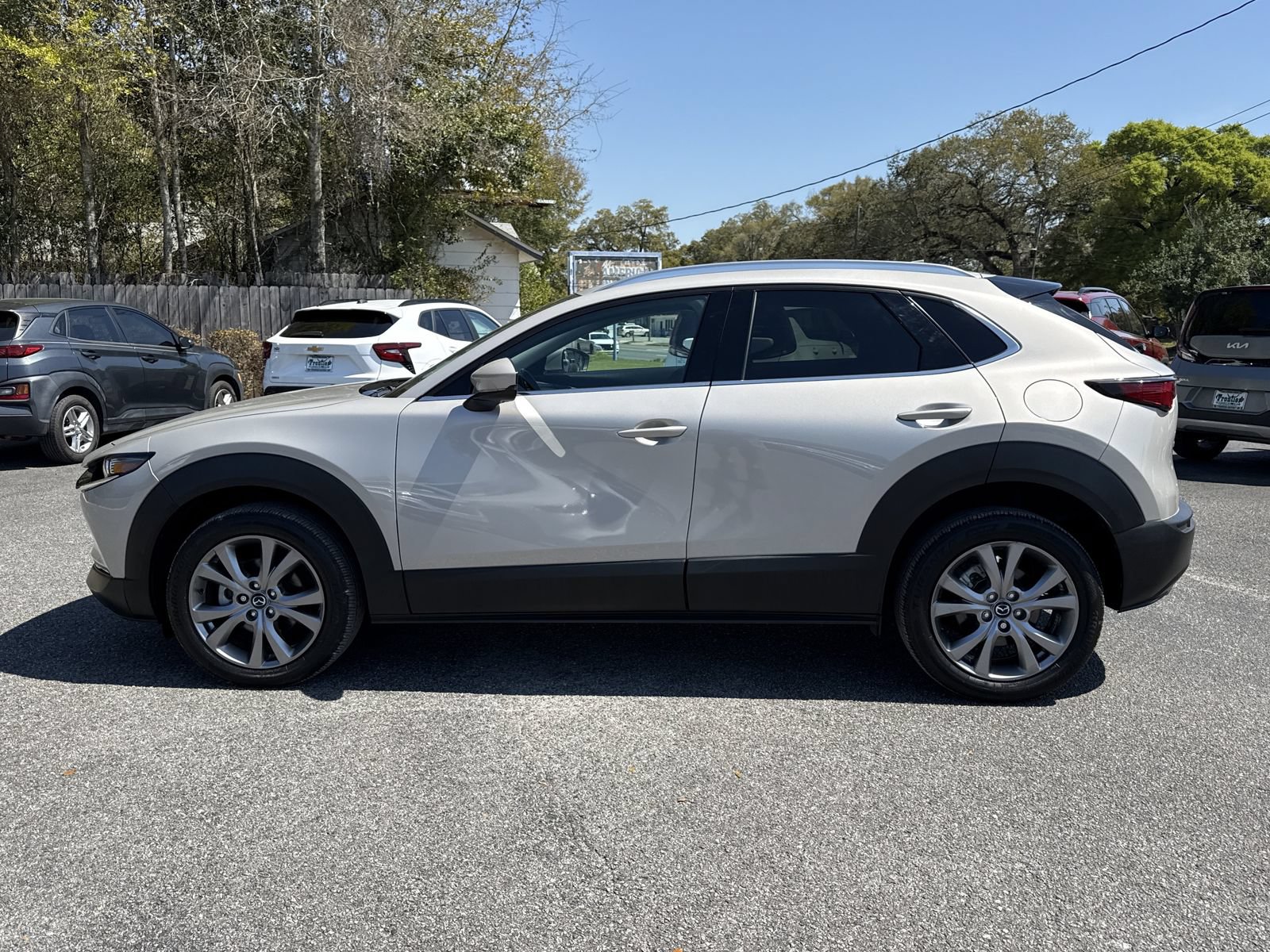 Used 2023 MAZDA CX-30 AWD 2.5 S w/ Premium Package image 2