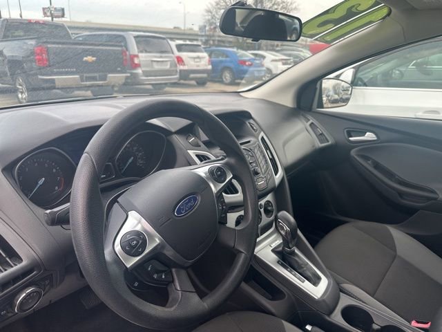 Used 2013 Ford Focus SE FWD image 13