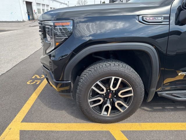 Used 2024 GMC Sierra 1500 AT4 w/ Technology Package image 7