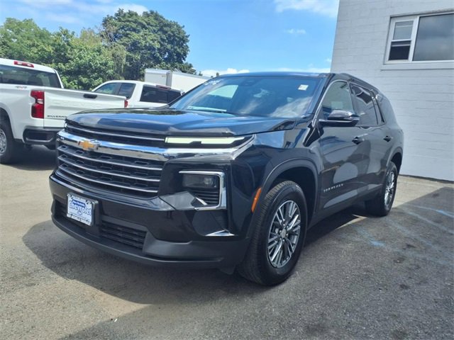 Certified 2025 Chevrolet Traverse LT