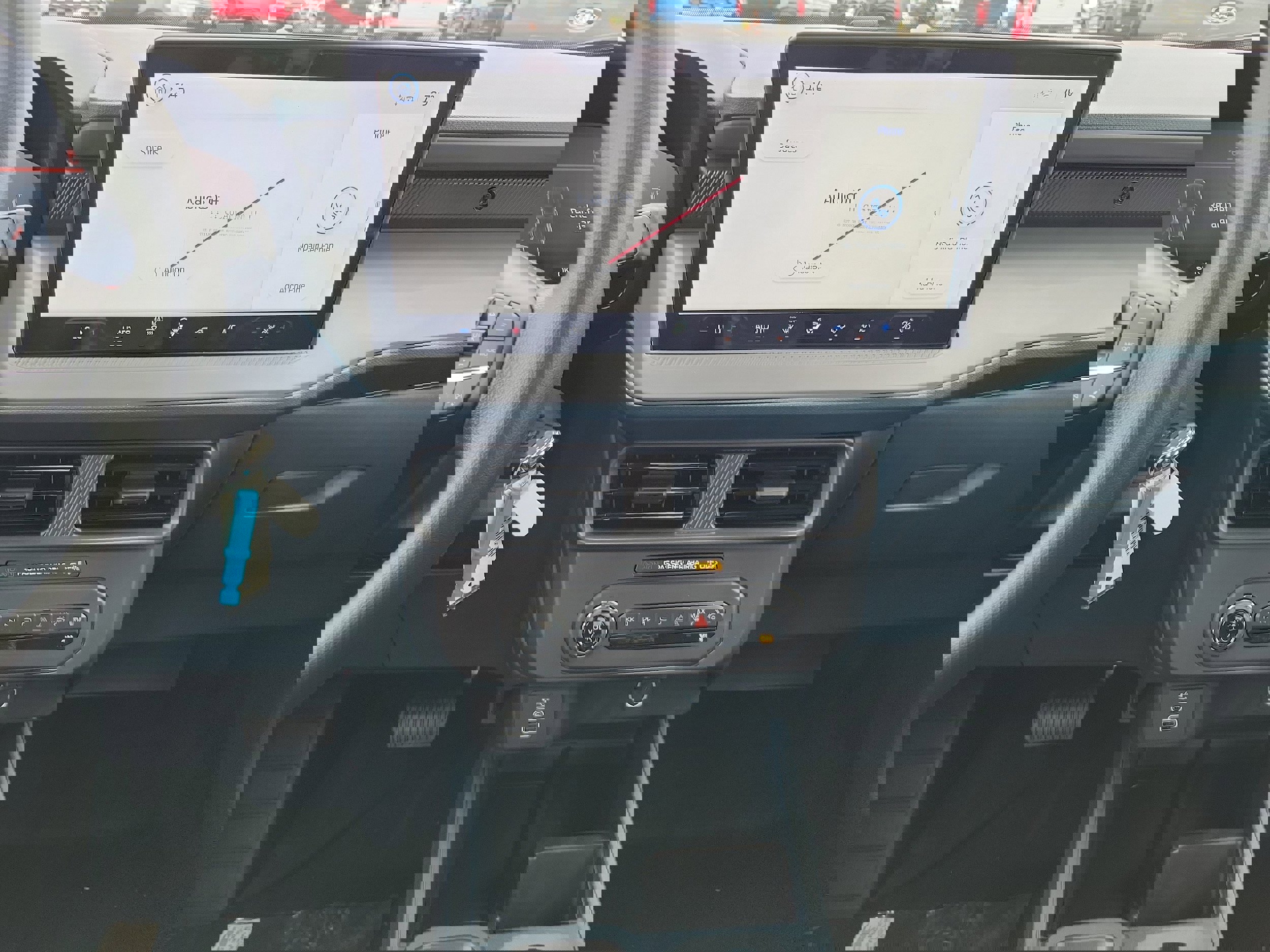 New 2025 Ford Maverick XL image 19