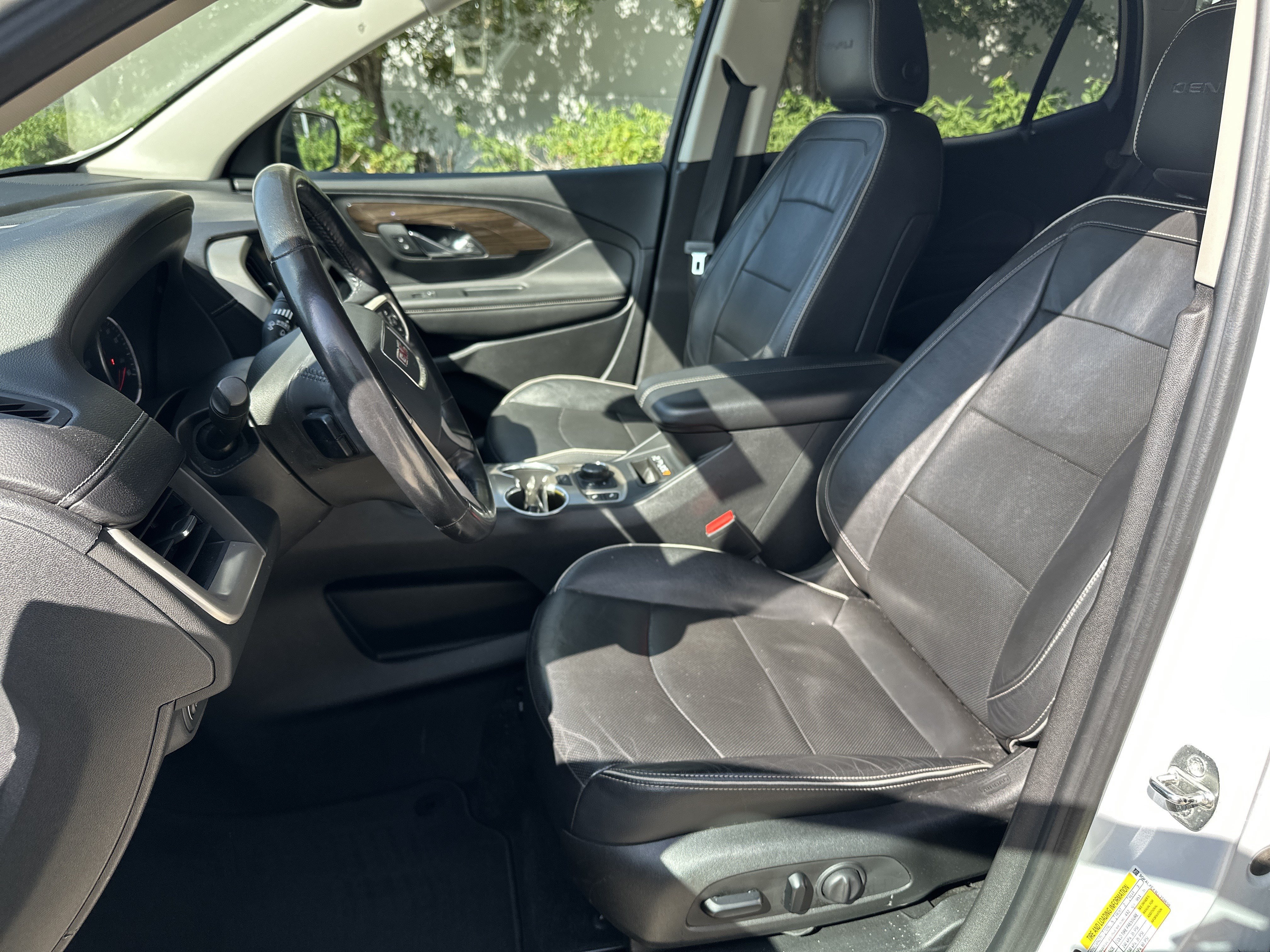 Used 2020 GMC Terrain Denali w/ LPO, Cargo Package AWD/4WD image 15