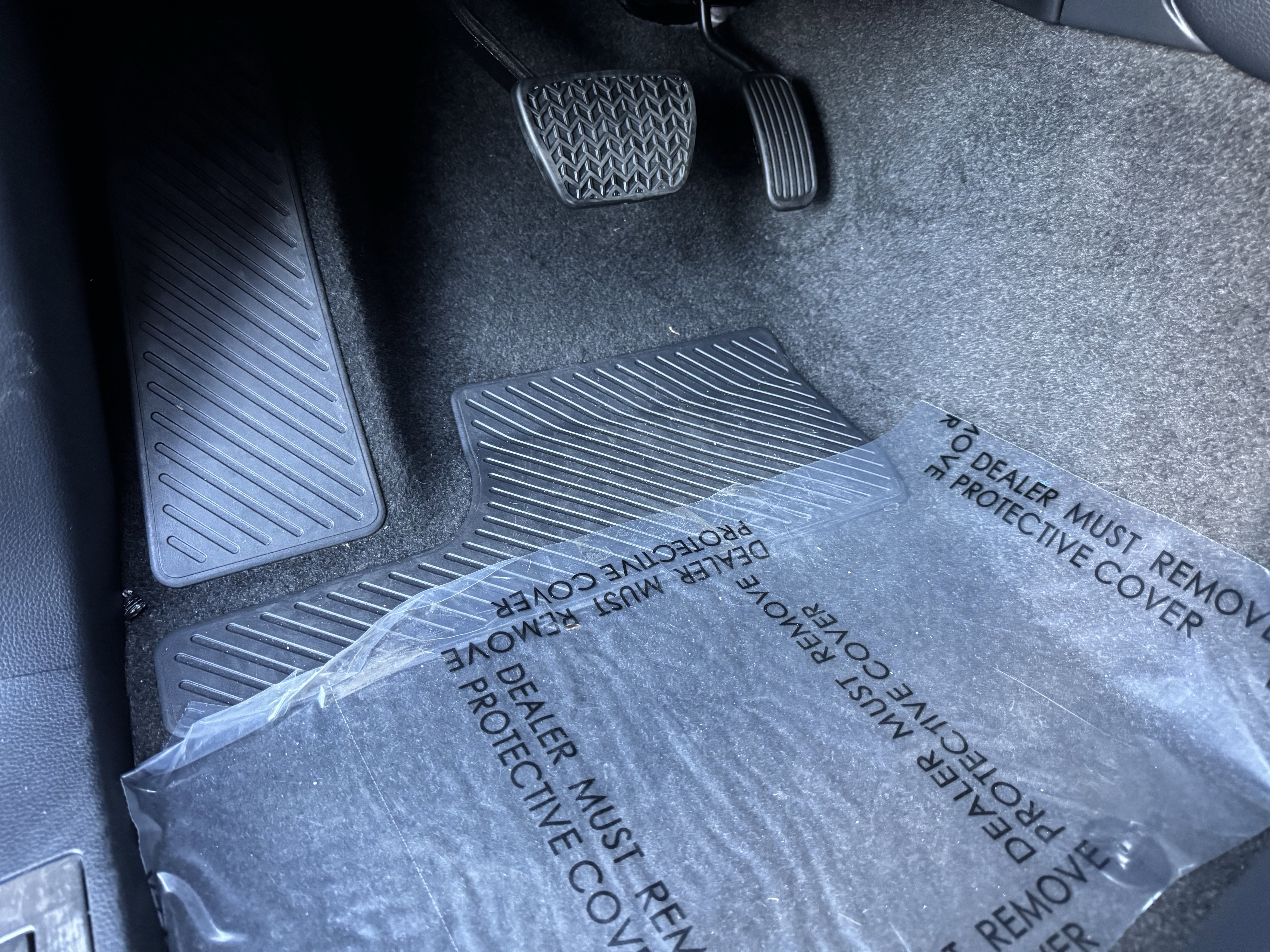 Used 2025 Toyota Land Cruiser image 19