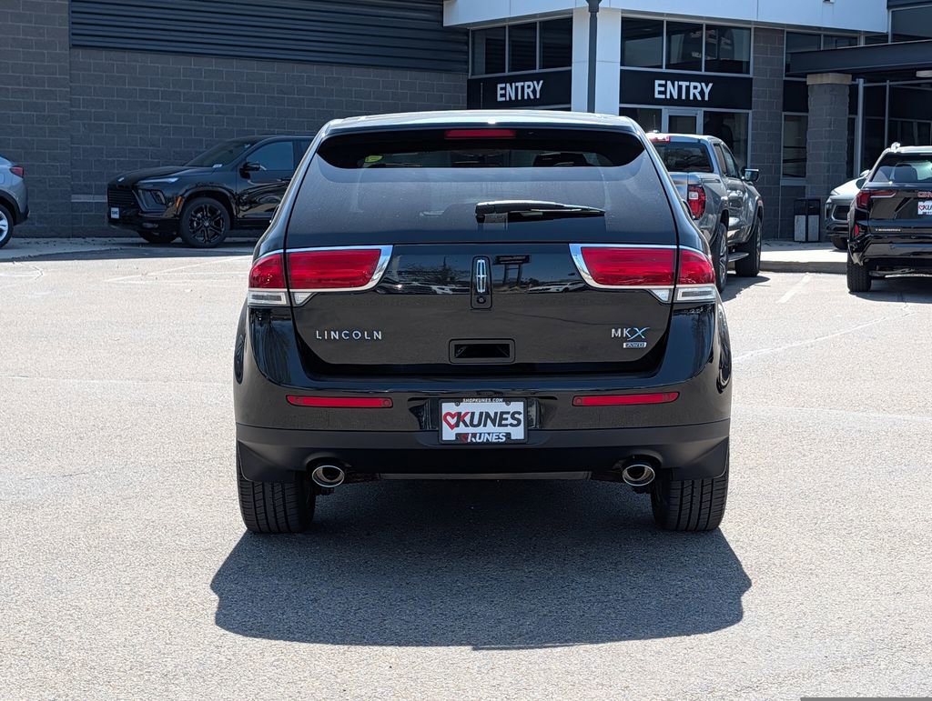 Used 2014 Lincoln MKX AWD w/ Equipment Group 102A image 8