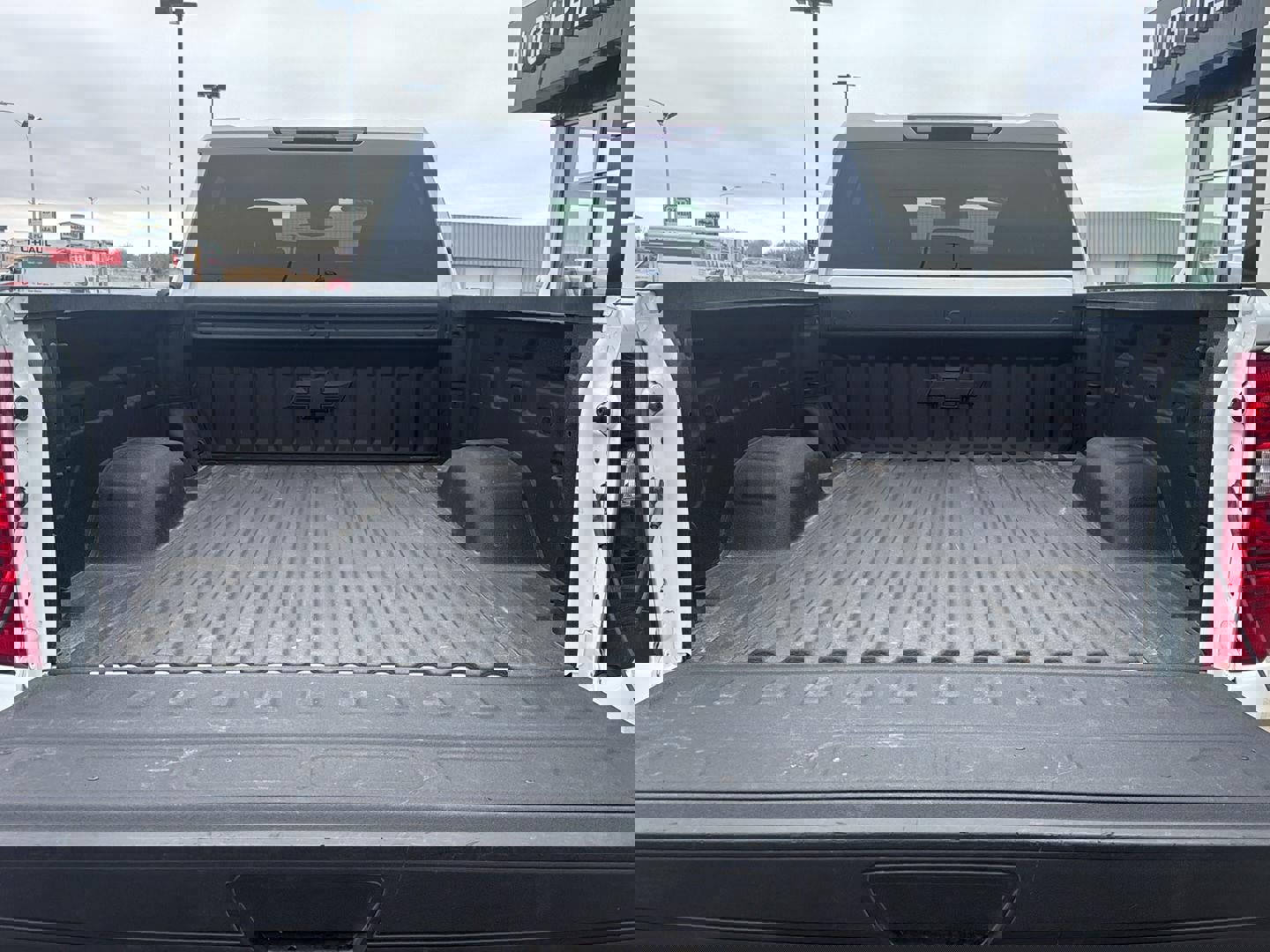 Used 2025 Chevrolet Silverado 2500 LT w/ Convenience Package image 5