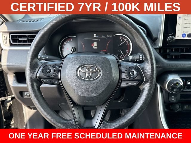 Used 2025 Toyota RAV4 XLE AWD/4WD image 18