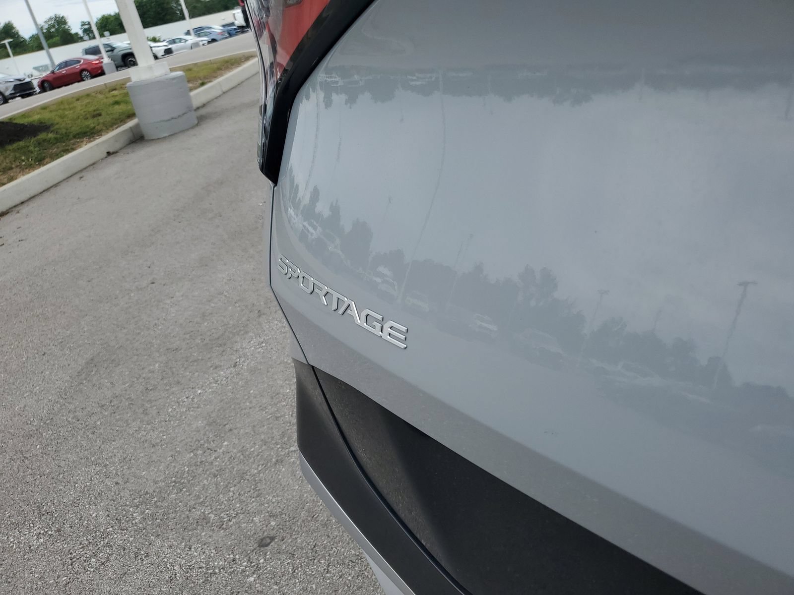 Used 2024 Kia Sportage SX AWD/4WD image 7