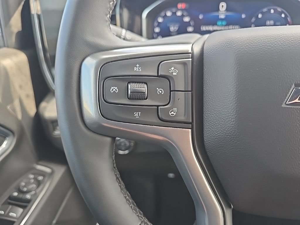 Used 2025 Chevrolet Silverado 2500 LT w/ Trail Boss Package AWD/4WD image 17