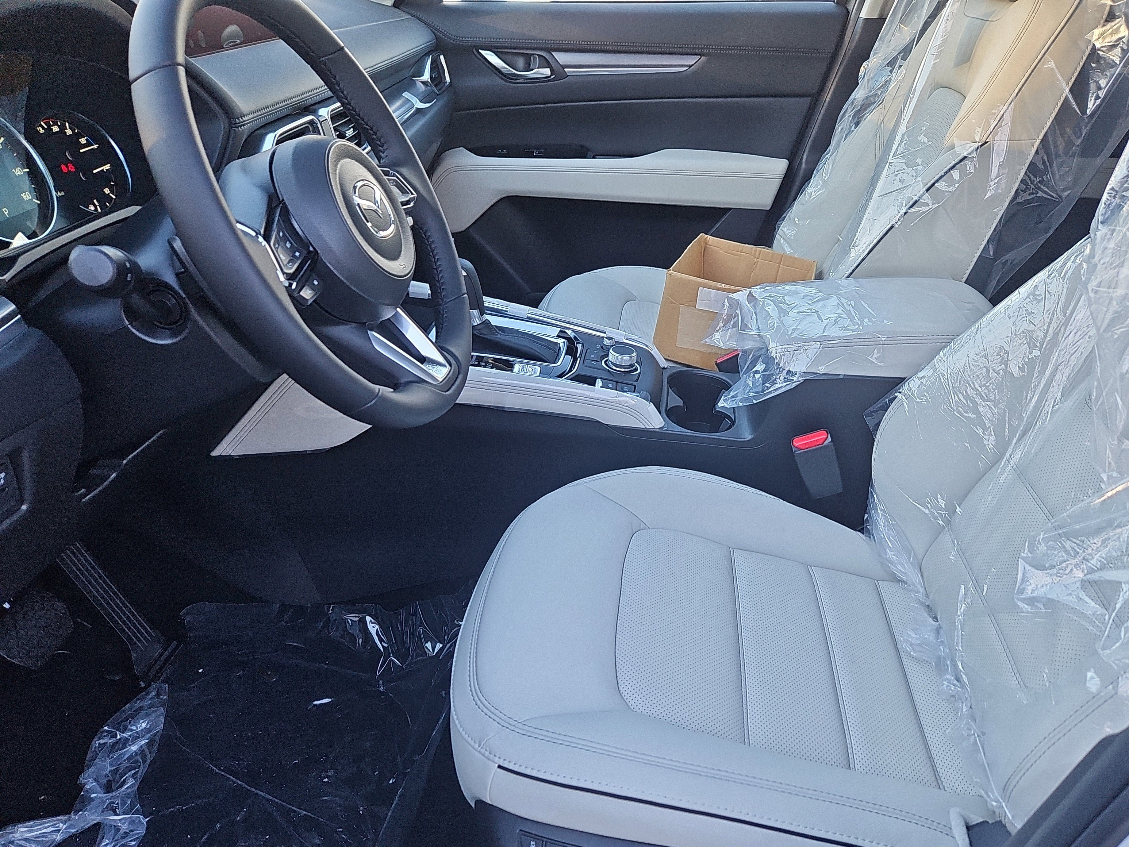 New 2025 MAZDA CX-5 AWD 2.5 S w/ Premium Plus Pkg image 19