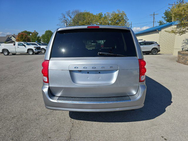 Used 2020 Dodge Grand Caravan SXT image 7
