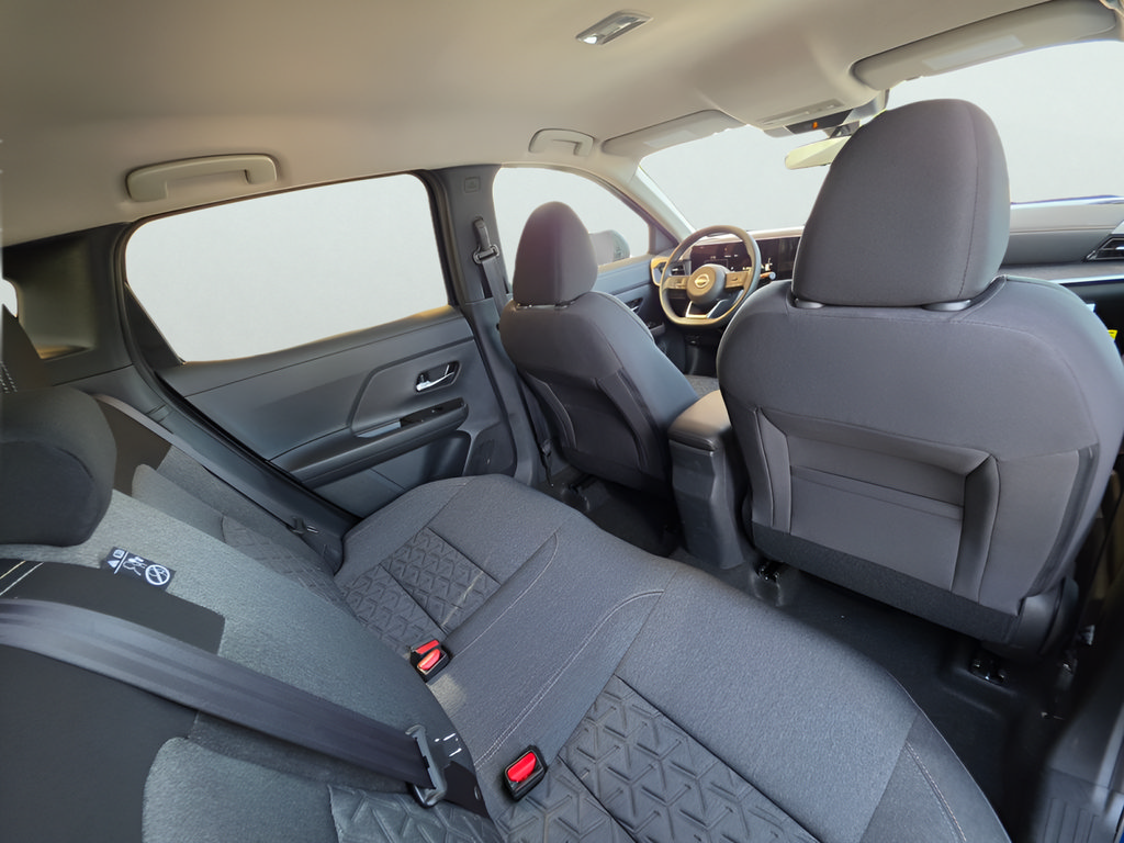 New 2026 Nissan Kicks SV w/ Cold Weather Package AWD/4WD image 28