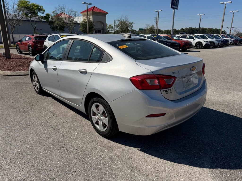 Used 2018 Chevrolet Cruze LS image 7