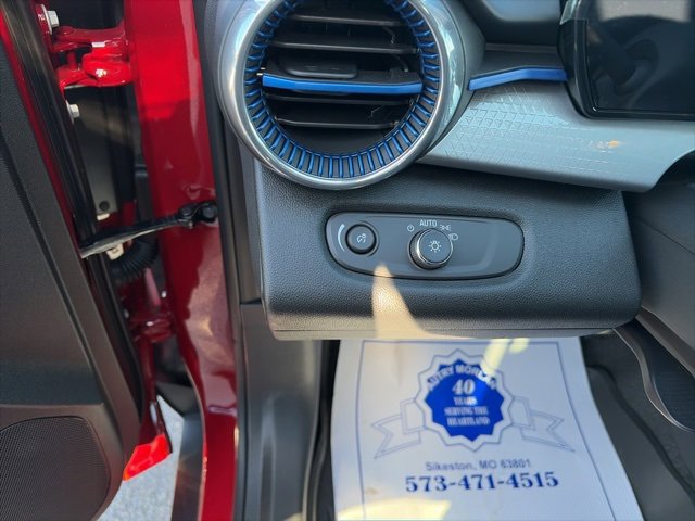 New 2026 Chevrolet Trax LT w/ Driver Confidence Package image 19