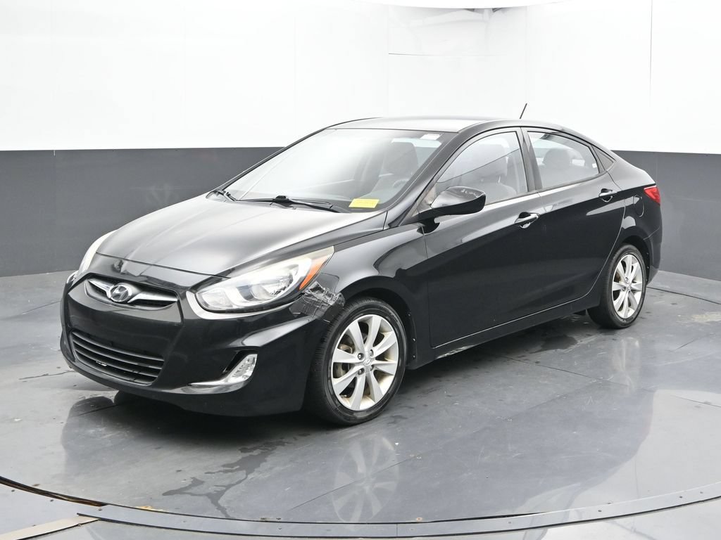 Used 2013 Hyundai Accent GLS w/ Premium Pkg FWD image 6