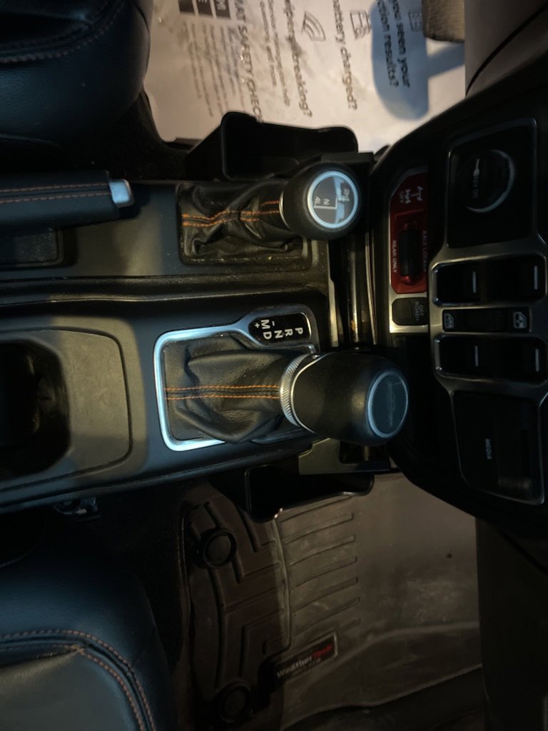 Used 2022 Jeep Gladiator Mojave image 19