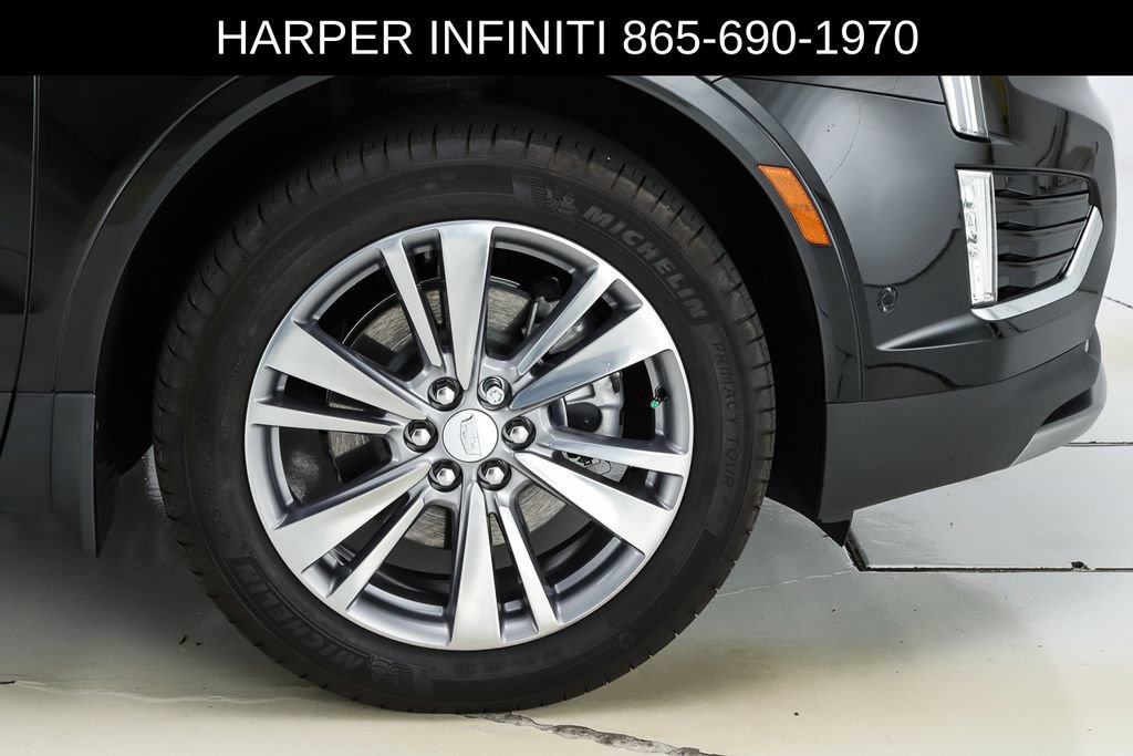 Used 2025 Cadillac XT5 Premium Luxury w/ Technology Package FWD image 15
