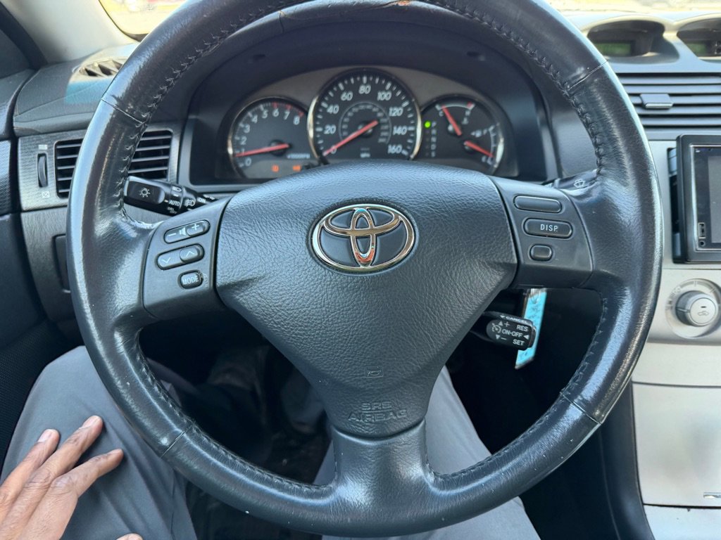 Used 2004 Toyota Solara SE image 9