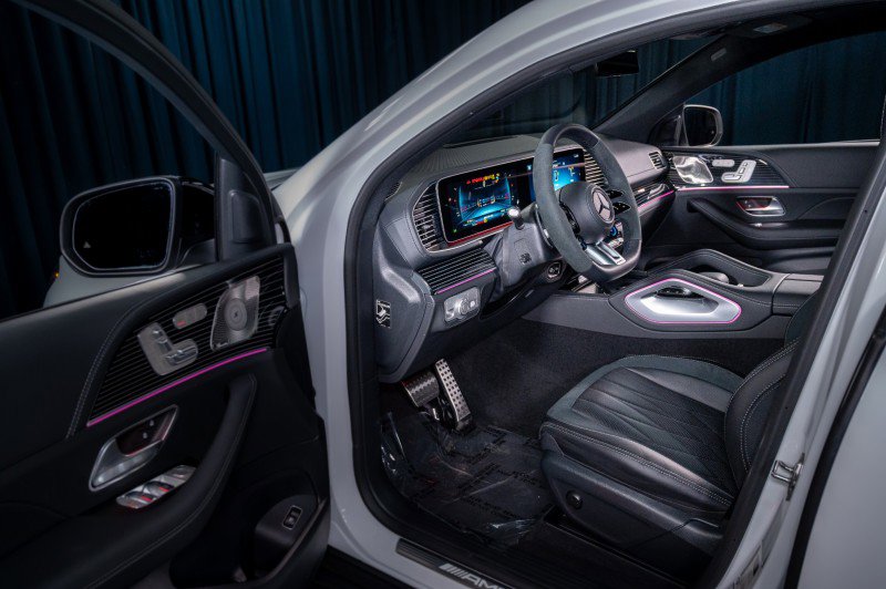New 2026 Mercedes-Benz GLE 53 AMG 4MATIC Coupe image 10