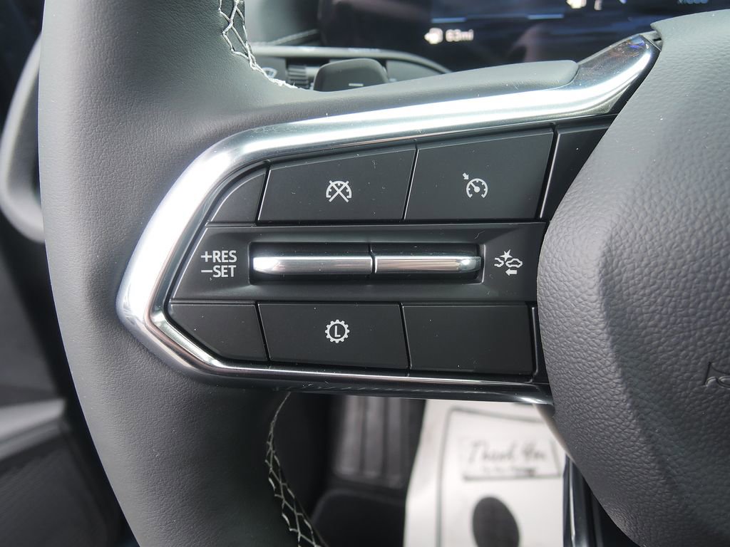 New 2026 Chevrolet Traverse LT image 14