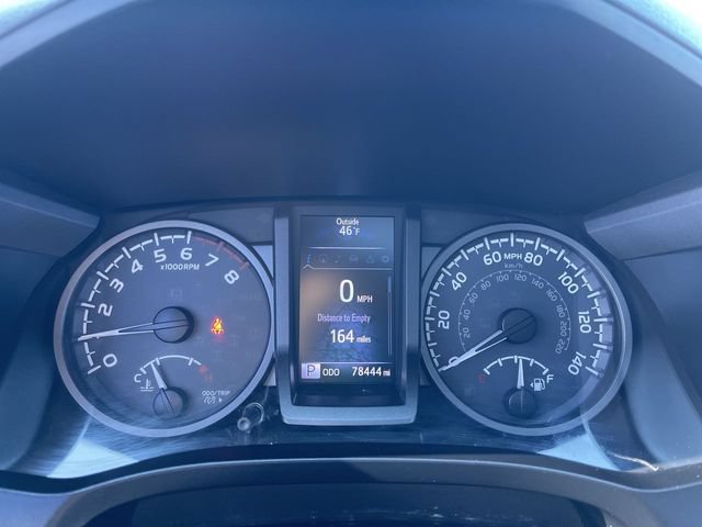Used 2019 Toyota Tacoma TRD Sport AWD/4WD image 16