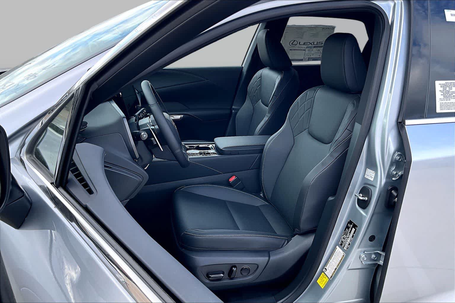 New 2026 Lexus RX 450h AWD image 16