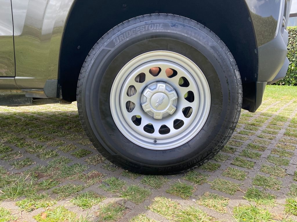 Used 2024 Chevrolet Colorado W/T image 27