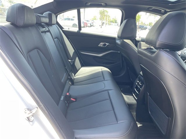 Used 2022 BMW 330i Sedan w/ Driving Assistance Package image 28