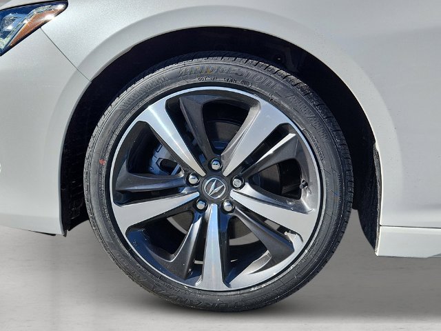 Used 2025 Acura TLX w/ Technology Package image 7