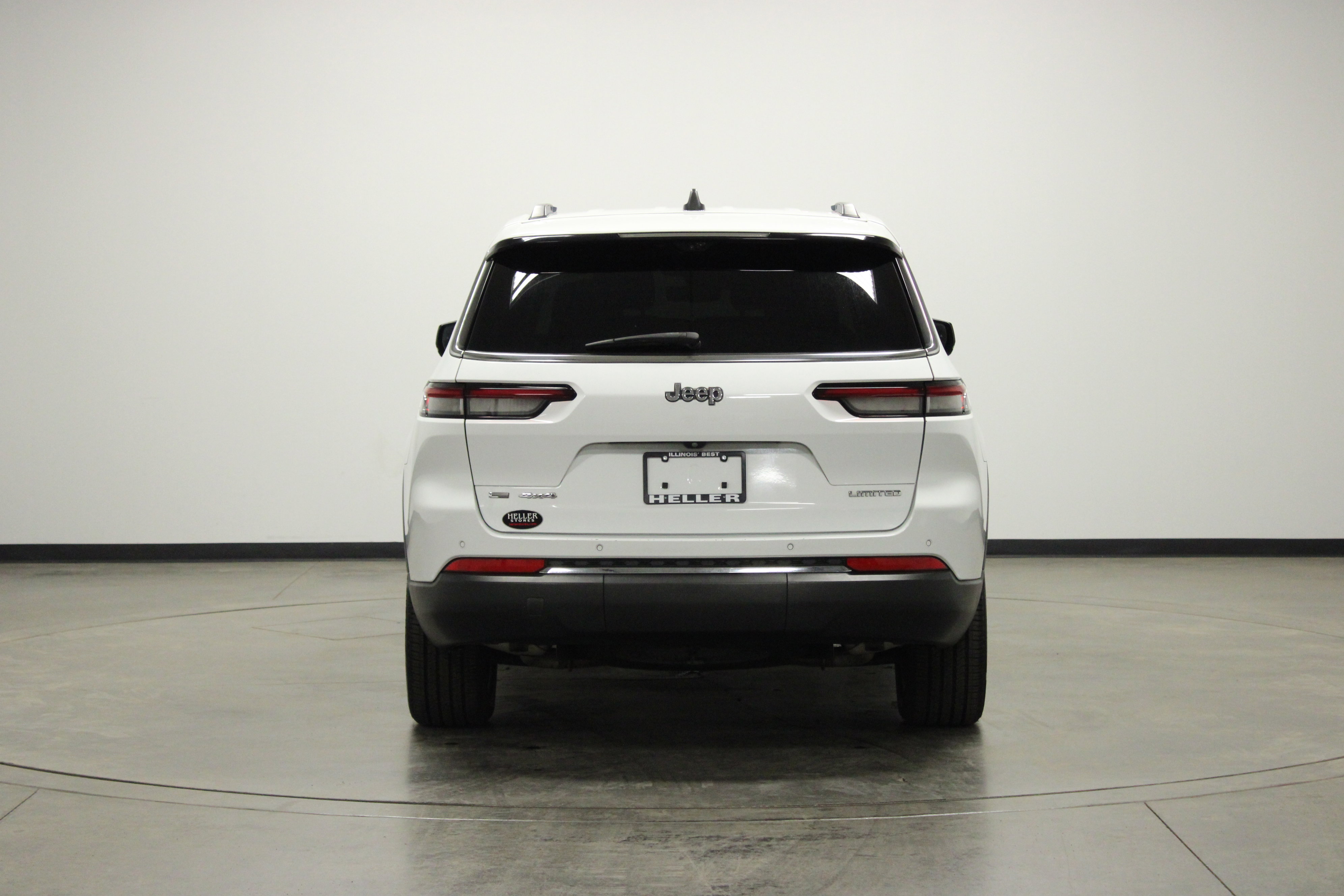 Used 2021 Jeep Grand Cherokee L Limited w/ Luxury Tech Group II image 7