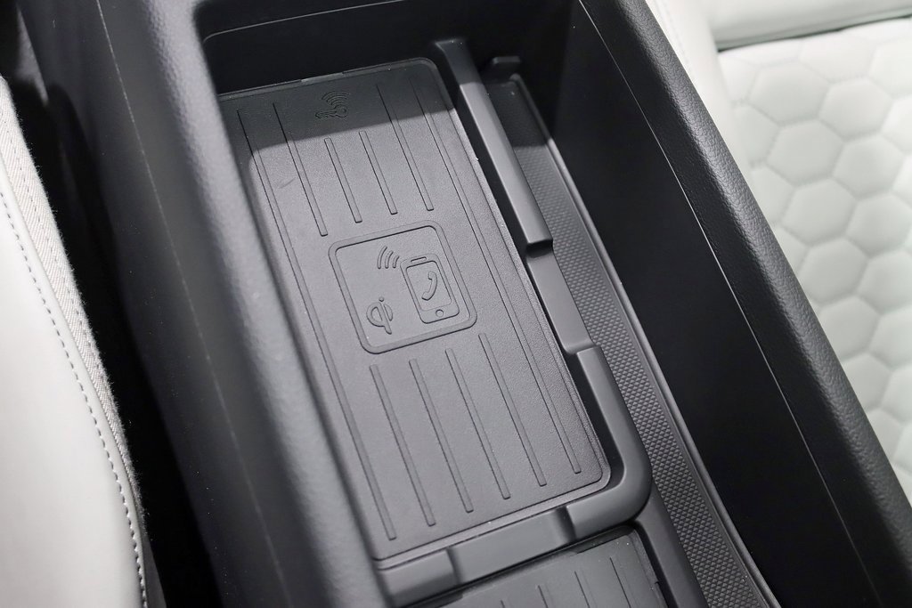 Used 2021 Audi RS 5 w/ Black Optic Carbon Package image 28