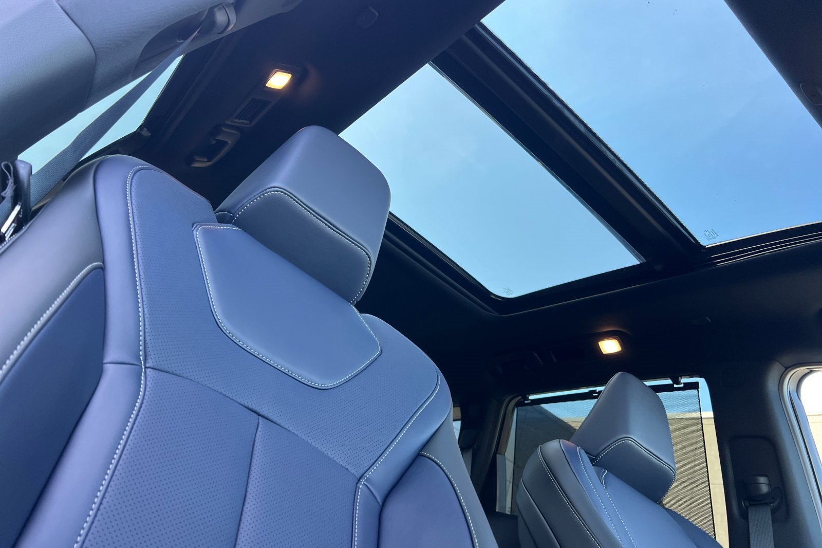 New 2026 INFINITI QX60 Sport w/ Dark Cargo Package image 19