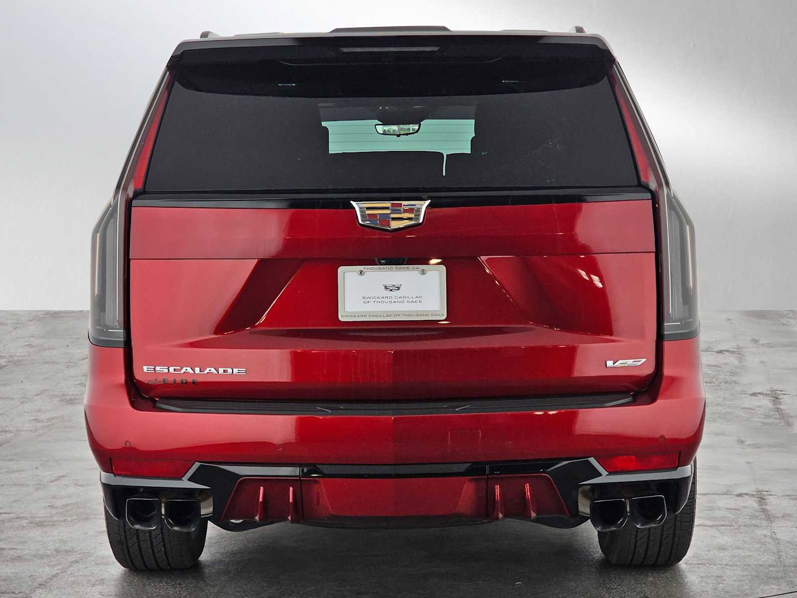 Certified 2024 Cadillac Escalade V AWD/4WD image 4
