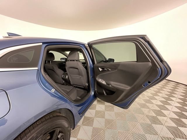 Used 2024 Chevrolet Malibu LT FWD image 14