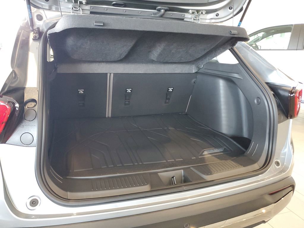 New 2026 Chevrolet Trax ACTIV w/ Sunroof Package image 7
