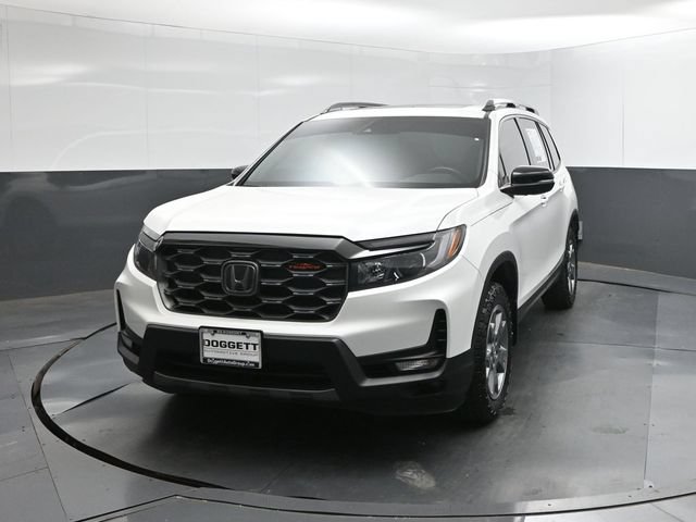 Certified 2025 Honda Passport TrailSport image 22