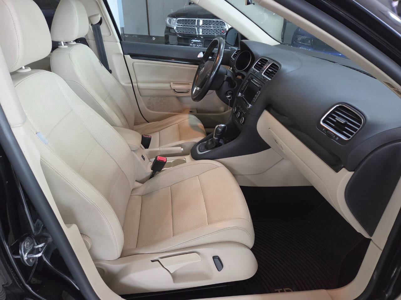 Used 2014 Volkswagen Jetta TDI image 23