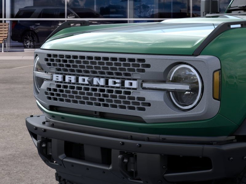 New 2025 Ford Bronco Badlands AWD/4WD image 19