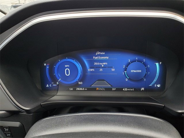 Used 2022 Ford Escape Titanium image 17